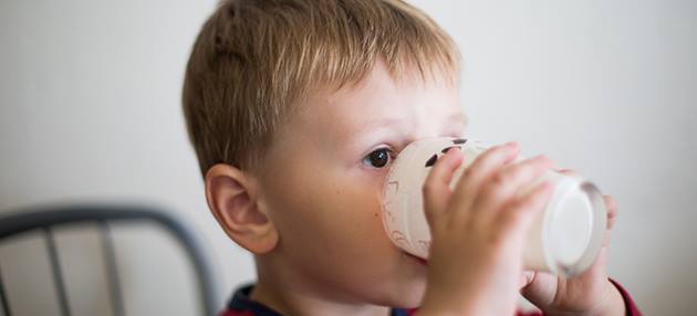 tips latih anak kurang minum susu formula
