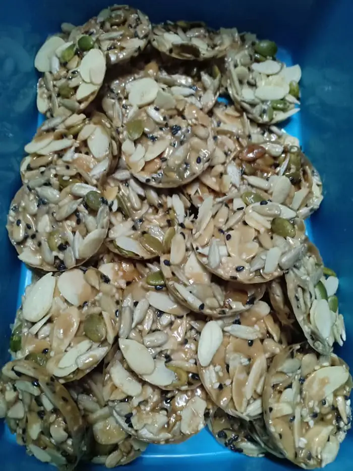 almond crunchy