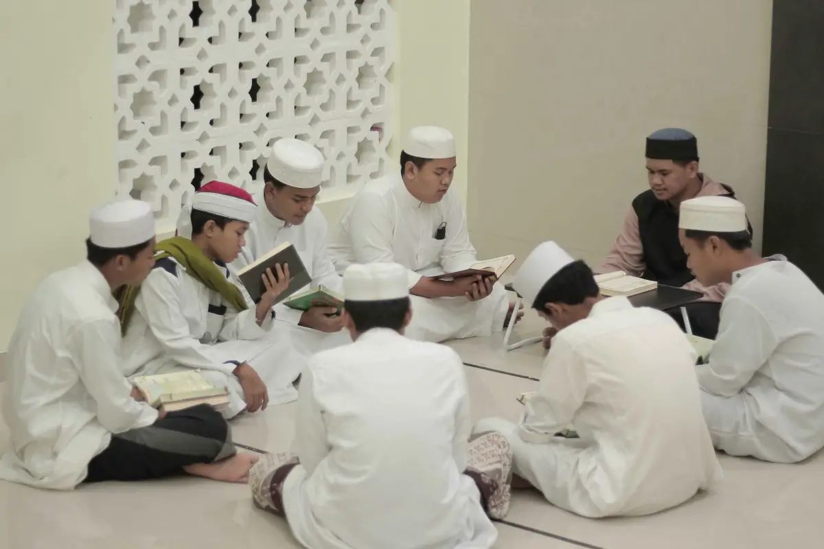 Senarai Lengkap Surah Dalam Al-Quran Beserta Penjelasannya - Bidadari.My