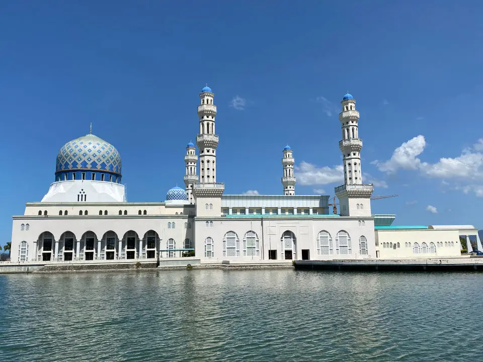 masjid bandaraya sabah - tempat menarik di sabah
