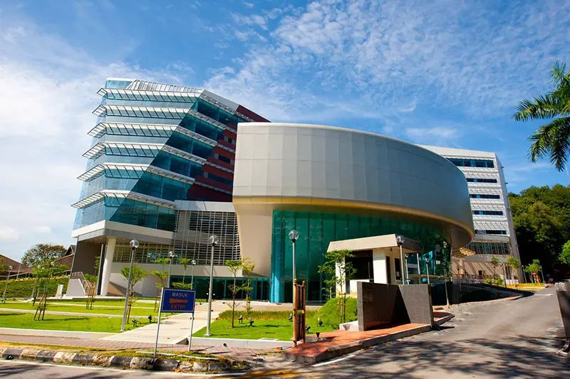 ranking universiti di malaysia universiti malaya